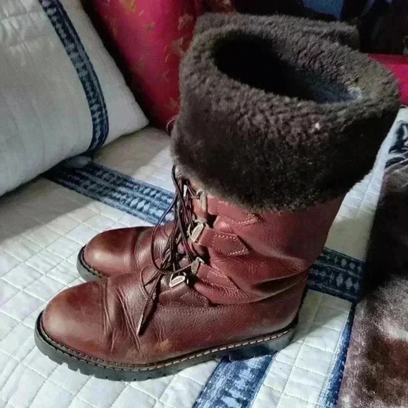 Sorel boots - Picture 8 of 9